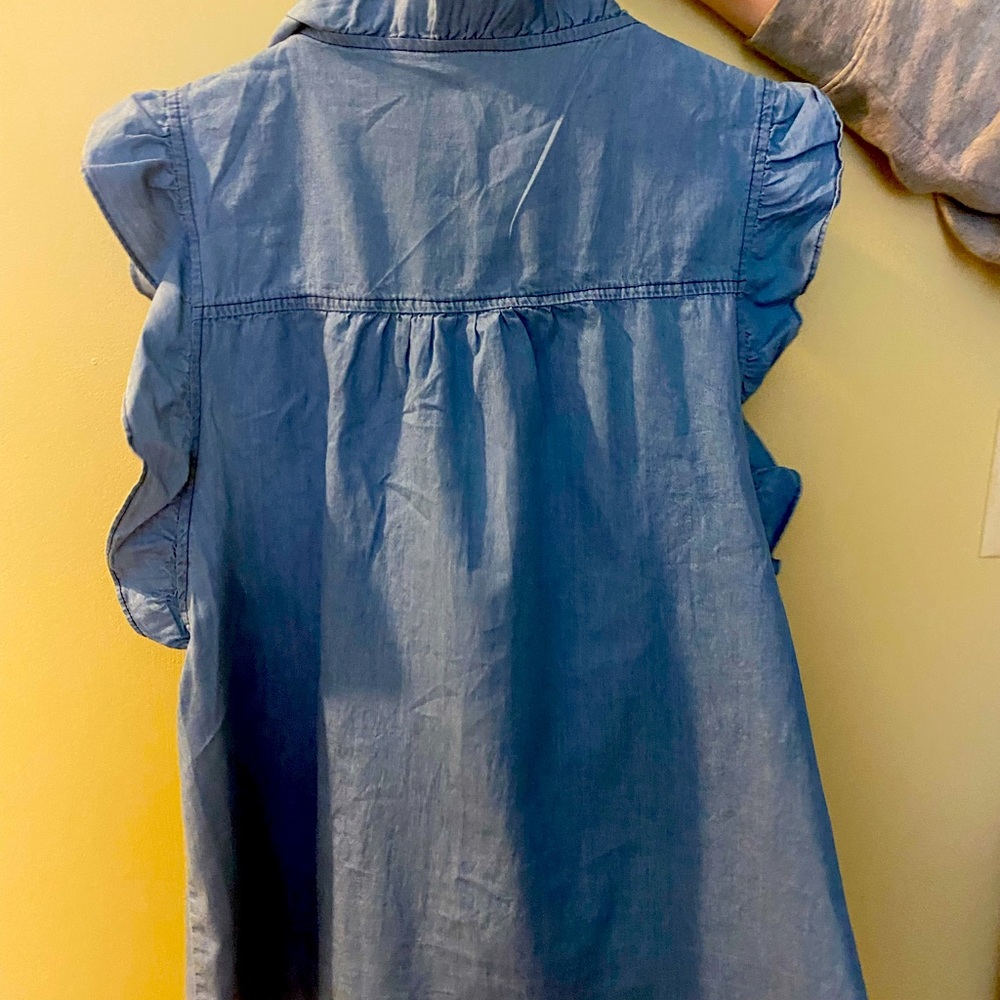 Woman’s Shirt
